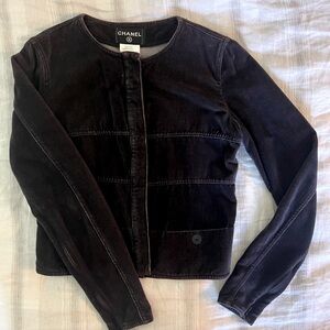 Chanel collarless velour jacket. Size 38 (M)